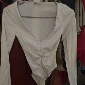 Zara White V-Neck Ruched Bodysuit
